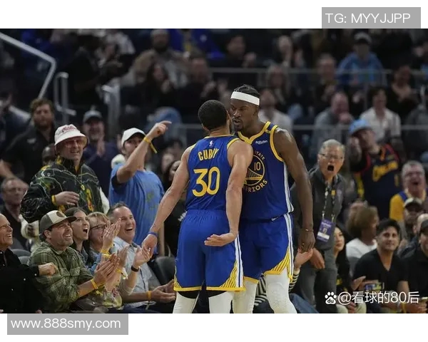 勇士与尼克斯2015常规赛精彩对决回顾与分析